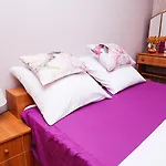 Mir Apartamento *